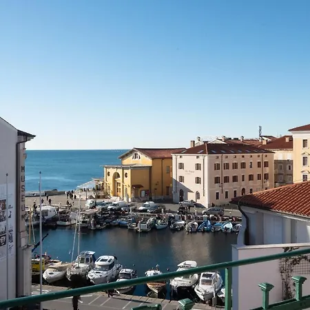 Art Tartini מלון 3*