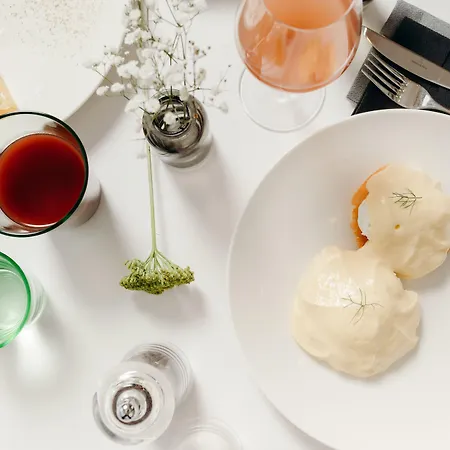 Art Tartini Hotel Piran