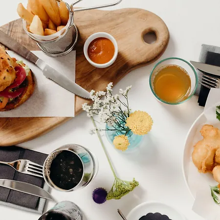 Art Tartini 3* Piran