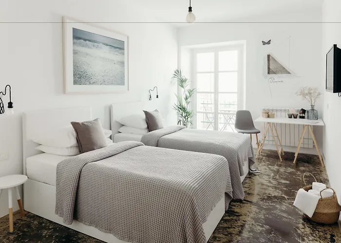 Art Tartini ホテル