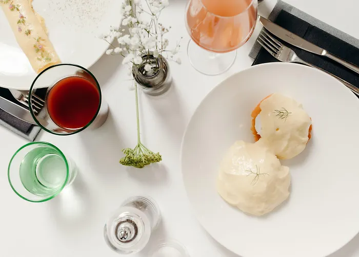 Art Tartini ホテル ピラン