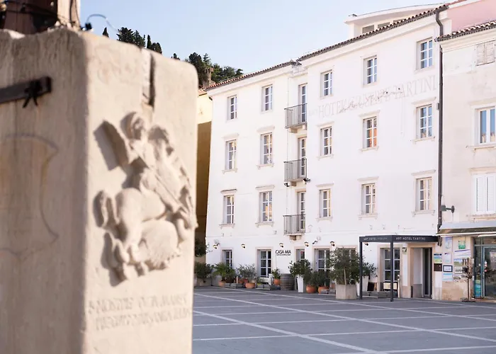 Art Tartini Hotel 3*