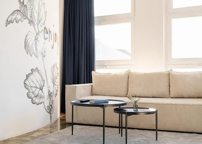 מלון Art Tartini 3*